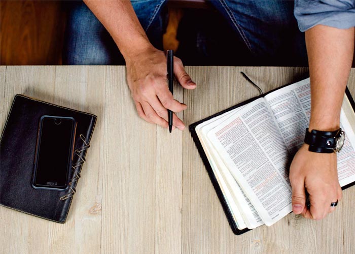 Bible and Theology Studies Online by Axx